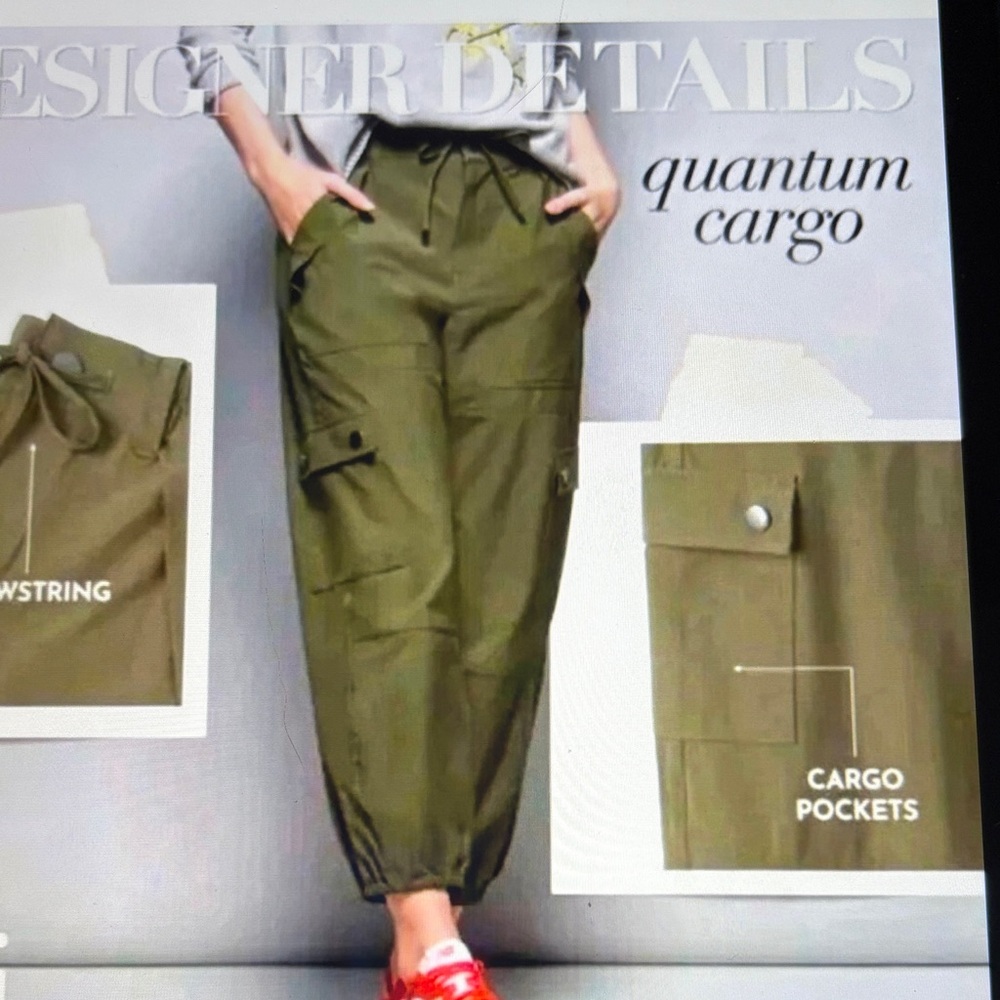 NWT Cabi Quantum Cargo Pants Size Xsmall